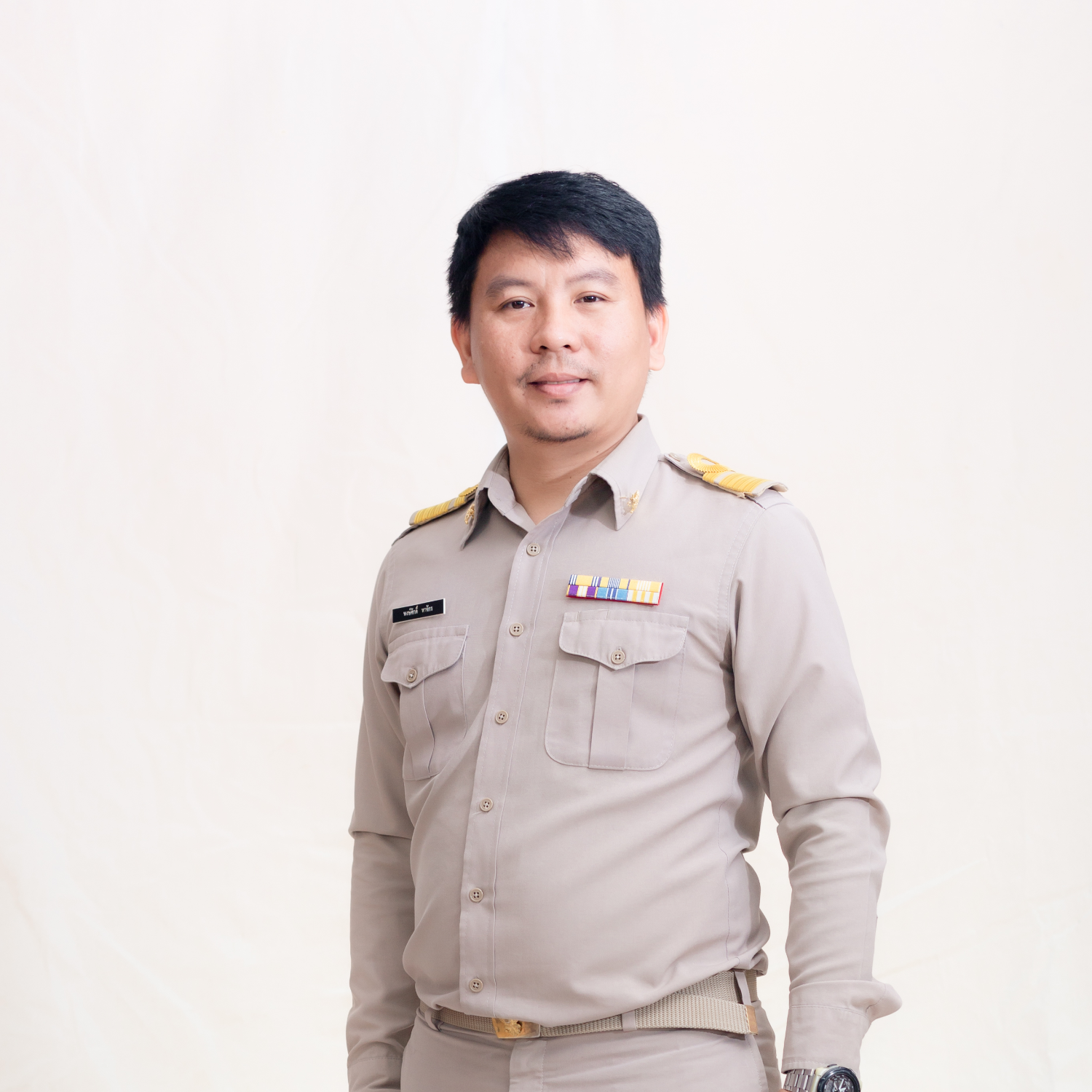 นาย พงษ์ศักดิ์ หาจักร