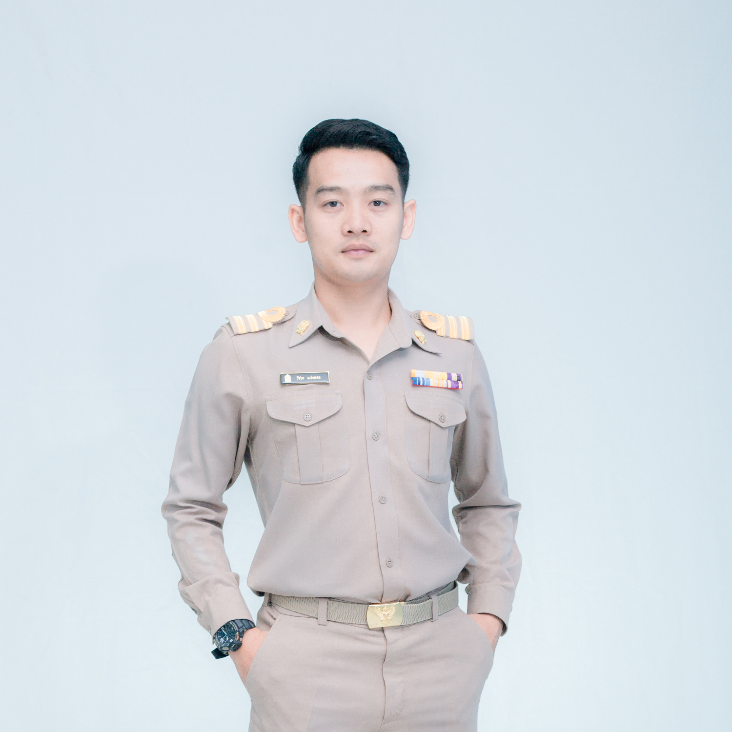 นาย วัชระ แปงทอง